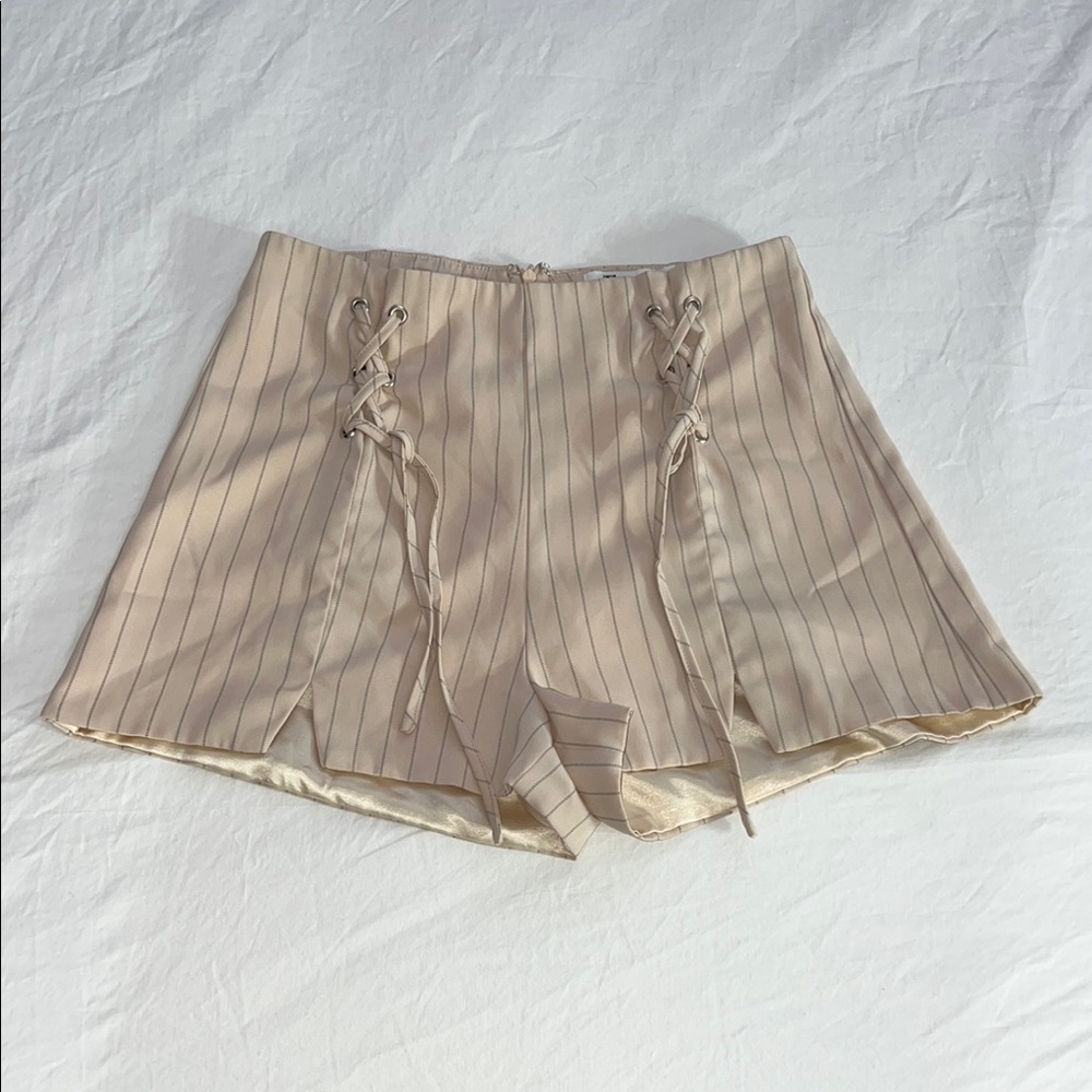 Tiger Mist Beige Lace-Up High Waist Shorts